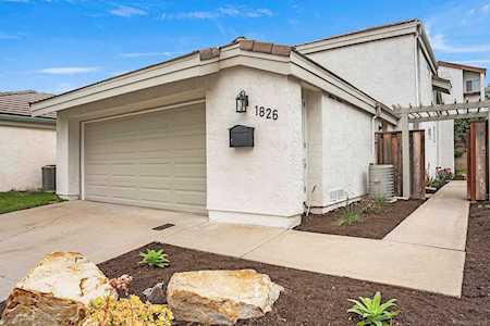 1826 Esquire Glen Escondido, CA 92029