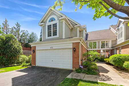 672 Citadel Dr Westmont, IL 60559