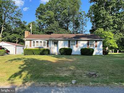 6110 Sensel Rd Hancock, MD 21750