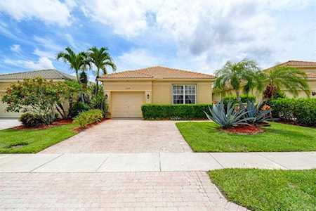 15499 Fiorenza Circle Delray Beach, FL 33446
