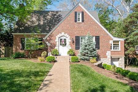 1419 Andrew Dr St Louis, MO 63122
