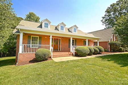 669 River Hills Ct Bethlehem, NC 28681