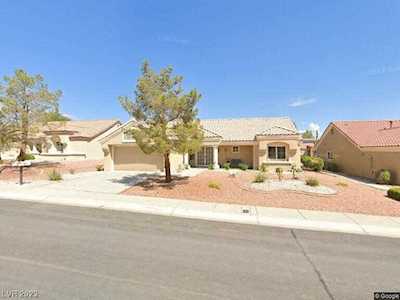 9220 Yucca Blossom Dr Las Vegas, NV 89134