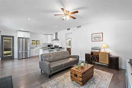 6705 Tulane DR Austin, TX 78723