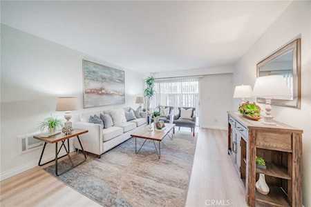 1345 Cabrillo Park Dr #H11 Santa Ana, CA 92701