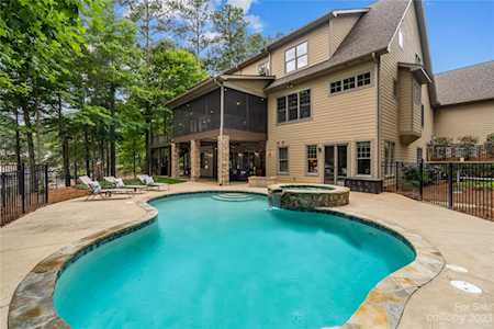 9227 Sherbourne Ln Sherrills Ford, NC 28673