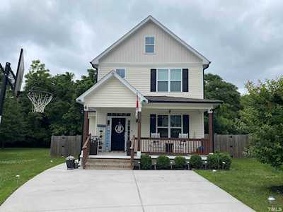 109 Cottage Court Youngsville, NC 27596