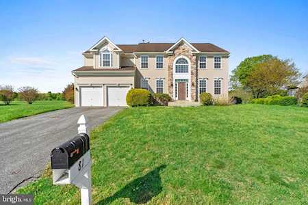 81 Bryn Ln Smyrna, DE 19977