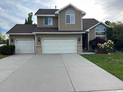 12084 S Hidden Valley Rd Sandy, UT 84092