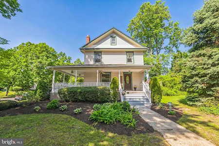 541 W Jersey Ave Woodbury Heights, NJ 08097