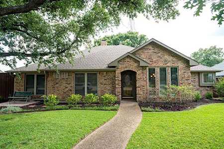 2522 Copper Creek Lane Carrollton, TX 75006