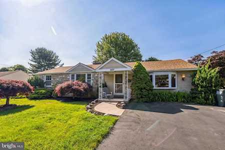 857 Central Ave Southampton, PA 18966
