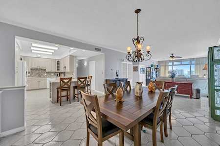 30 Moreno Point Rd #PH 704B Destin, FL 32541