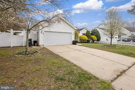 337 Deer Lake Ct Manahawkin, NJ 08050