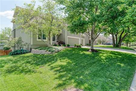 2905 W 144th Terrace Leawood, KS 66224