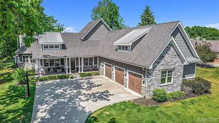 1306 Victoria Ln Fenton Twp, MI 48430