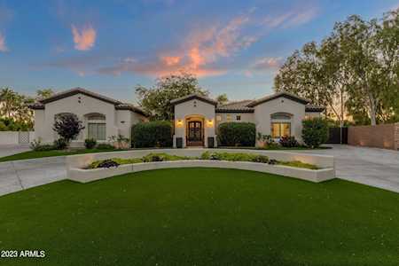 2750 S Cottonwood Drive Gilbert, AZ 85295