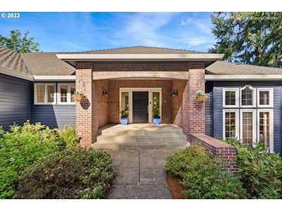 18440 Delenka LN Lake Oswego, OR 97034