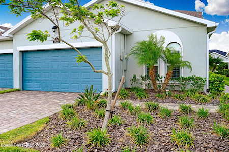 7623 Loren Cove Drive Melbourne, FL 32940