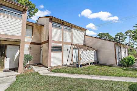 104 Sherwood Circle #1c Jupiter, FL 33458