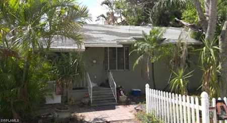 2010 Bayside Parkway Fort Myers, FL 33901