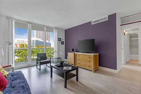 3901 S Ocean Dr #5U Hollywood, FL 33019
