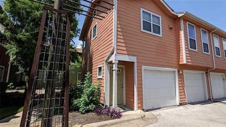 1601 Miriam Ave #221 Austin, TX 78702