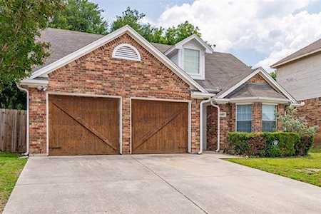 6405 Canyon Trail Lake Worth, TX 76135