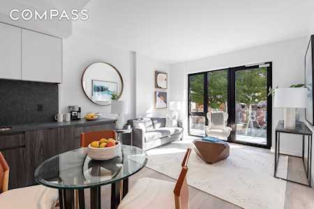 435 Tompkins Ave #204 Brooklyn, NY 11216