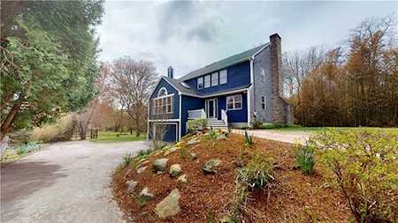 390 Wandsworth St Narragansett, RI 02882
