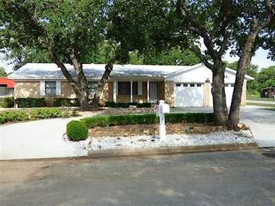 401 Briarwood Drive Eastland, TX 76448
