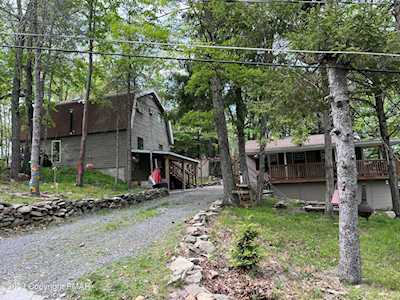 161 Beaver Trl Scotrun, PA 18355