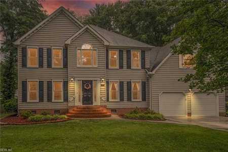 708 Pleasant Way Chesapeake, VA 23322