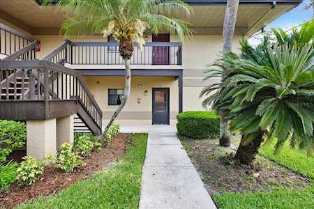2669 Sabal Springs CIRCLE #R-106 Clearwater, FL 33761
