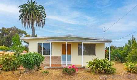 1116 Buena Vista Way Carlsbad, CA 92008