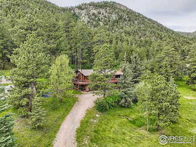 358 Deer Ln Lyons, CO 80540
