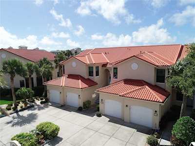 441 Bouchelle Dr #202 New Smyrna Beach, FL 32169