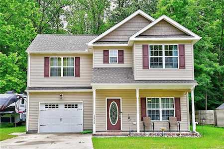 1838 Monticello View Suffolk, VA 23434