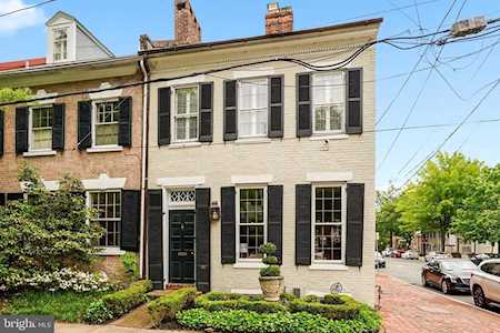 318 Duke St Alexandria, VA 22314