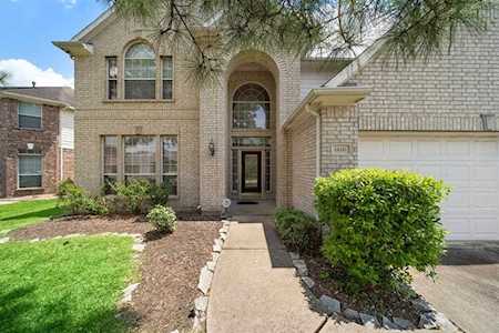 13131 Brookside Dr Sugar Land, TX 77478