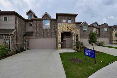 4428 Beaver Lane Irving, TX 75061