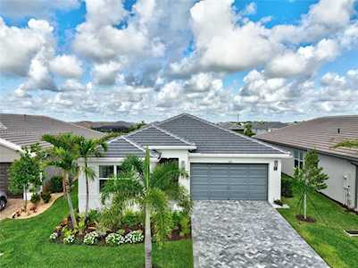 11676 SW River Crossing Pl Port St. Lucie, FL 34987