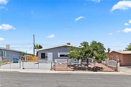 5212 Carmen Blvd Las Vegas, NV 89108