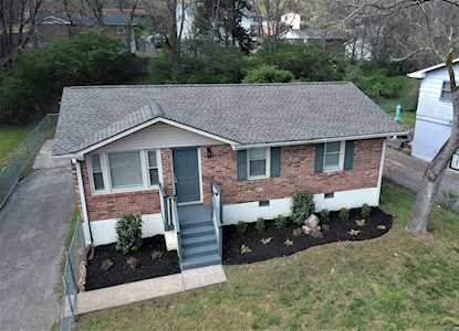 2532 Allenwood Dr Nashville, TN 37207