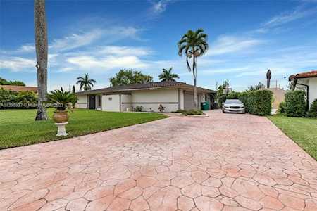 20300 NW 15th Ave Miami Gardens, FL 33169
