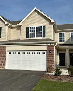 4707 Redbud Ct Wonder Lake, IL 60097
