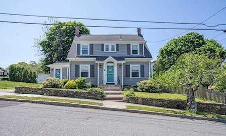 159 Montgomery St Fall River, MA 02720