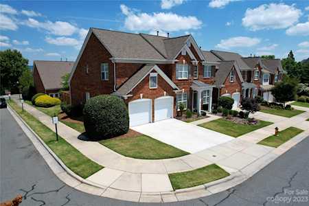 10618 Morablin Dr Charlotte, NC 28277