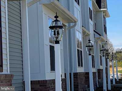 2449 Artesian Way #23 Lancaster, PA 17601