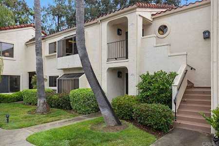 3158 Calle Viento Carlsbad, CA 92009